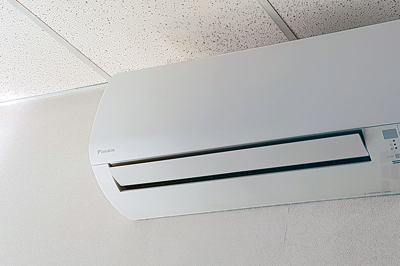 détail du module intérieur posé dans le lycée