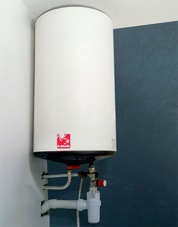 Remplacement de Chauffe-eau électrique en cas de fuite ou panne