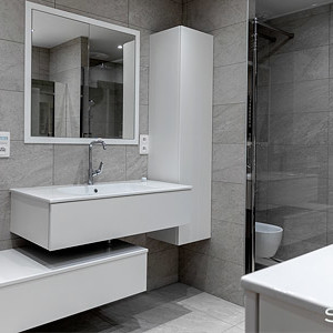 Salle de bain contemporaine à Lyon 69005